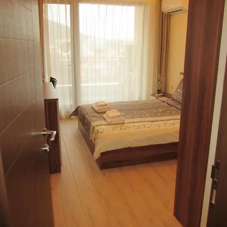 One Bedroom Apartment 47 - Restaurant Stadium Plovdiv Apartman Plovdiv